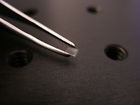 L4100-121-01 2x3x0.7mm M696060 520093 Yvo4 1064nm Melles Griot Nd Vanadate Crystal 1 For Watt Level Dpss Laser