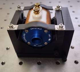 Qx-1020 Cleveland Crystals Qx 1020 Electro-optic Q-switch From Spectra Physics Yag Laser