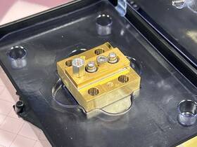 Coherent B1-81-40.0c-19-30-a 40w 808nm Ccp Laser Diode Bar Cs-mount Dpss Pump 19 Emitter