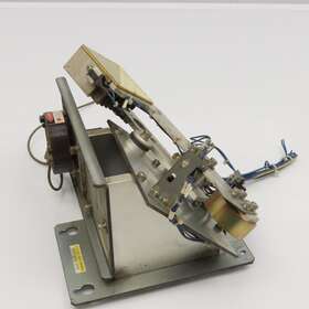 A04b-0810-c415 Fanuc A04b-0811-c415 Laser Shutter Assembly