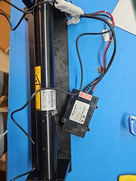 1126p Jds Uniphase Jdsu Hene Laser 633nm 10mw With Power Supply And Base