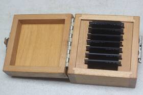 04pps001 Melles Griot 7 Element Precision Pinhole Set