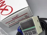 New Panasonic/sunx DP-M2Z Pressure Sensor. Fixed Price $175.33.