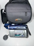 Sony Handycam DCR-DVD100 Ntsc Carl Zeiss Lens Video Camera + Case No Battery. Fixed Price $54.99.