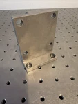 Newport SDS40-BK Ss 90 Angle Bracket For 1.57"X1.57" Stages, 6-32 Thread. Fixed Price $75.00.