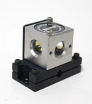 Hewlett-packard 10701A 50% Beam Splitter W/ Base Mount. Fixed Price $155.00.