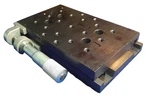 436 Series Manual Linear Stage, 1.0 In. Trav., W/newport Micrometer. Fixed Price $189.00.