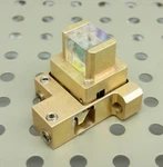 Thorlabs 1/2" Polarizing Beamsplitter Cube 900 1300NM & Laser Optic Mount Adjust. Fixed Price $124.99.
